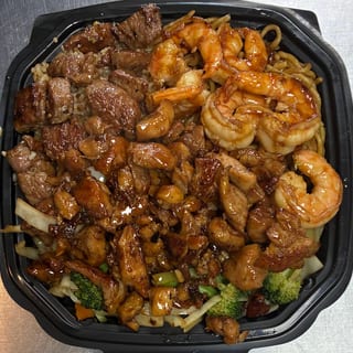 T1. CHICKEN+STEAK+SHRIMP