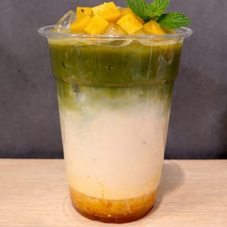 Matcha Oat Milk Mango 16oz